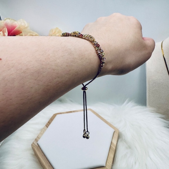 Twisted Colorful Rhinestones Adjustable Bracelet - Picture 4 of 7